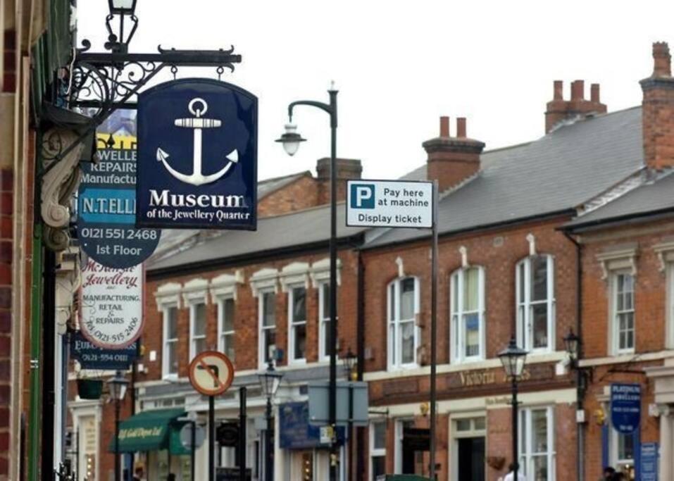 Stylish Jewellery Quarter Apartment Sleeps 4 Birmingham Kültér fotó