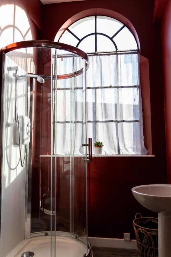 Stylish Jewellery Quarter Apartment Sleeps 4 Birmingham Kültér fotó